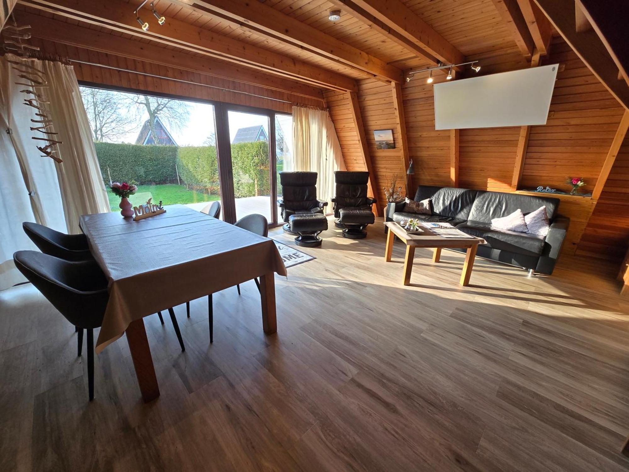 Villa Haus Blume Carolinensiel Exterior foto